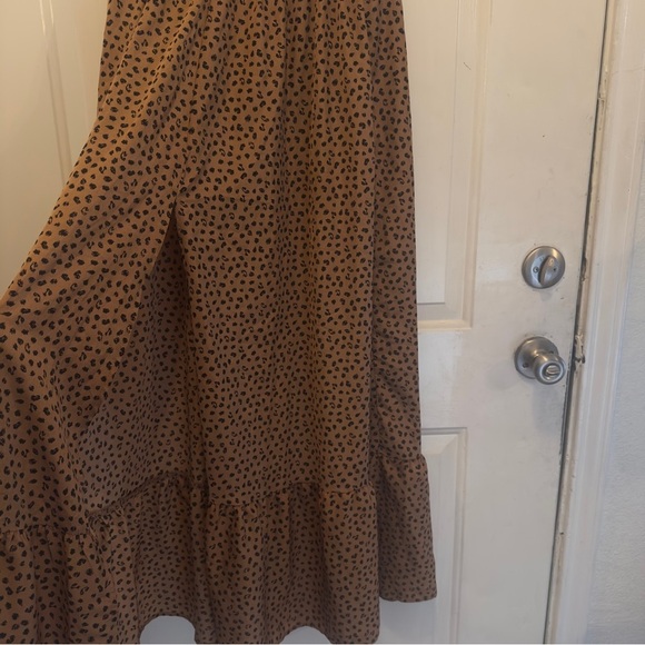 Leopard Print Maxi Skirt - Picture 2 of 2